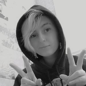 Meet your Posher, Max